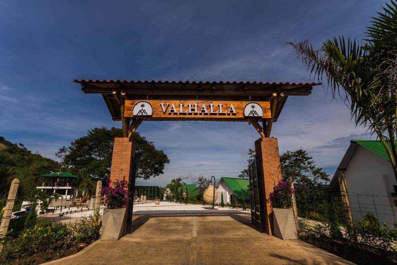Valhalla Glamping *