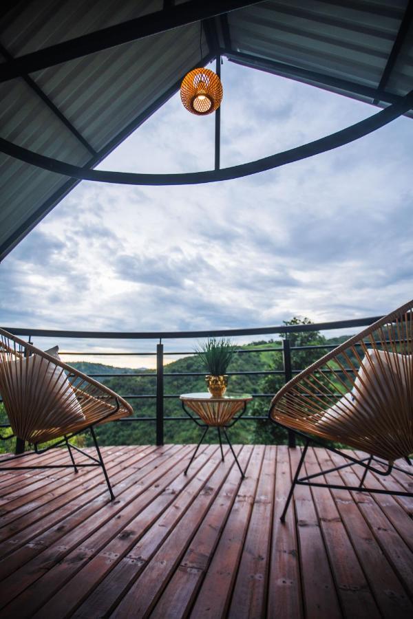 Hotel Valhalla Glamping *